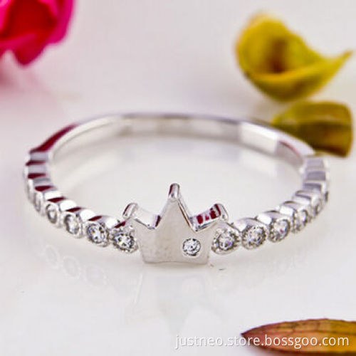 Sterling silver ring, solid 925 silver finger ring with cubic zirconia setted for women